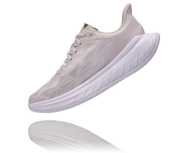 hoka one one carbon x nimbus cloud